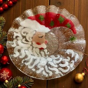 Folio Art Santa Moon Fused Bubbled Glass Wavy Ruffle Rim 7” Bowl